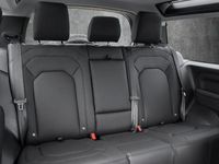 Gebraucht Land Rover Defender S 249 PS (183 kW) 2026 Schwarz SUV