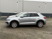 Gebraucht VW T-Roc R-line 150 PS (110 kW) 2025 Silber SUV
