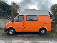 Second-hand Ford Transit 98 CP (72 kW) 1992 Portocaliu Monovolum