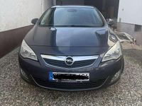 Gebraucht Opel Astra Edition 116 PS (85 kW) 2010 Blau Kleinwagen