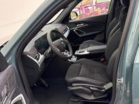 Neu BMW X1 Efficient Dynamics 204 PS (150 kW) 2026 Cape york grün metallic SUV