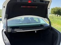 Gebraucht Mercedes E200 Avantgarde 184 PS (135 kW) 2016 Weiß Limousine