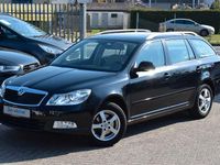 Gebraucht Skoda Octavia Elegance 160 PS (117 kW) 2011 Schwarz Kombi