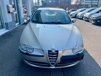 Gebraucht Alfa Romeo 147 105 PS (77 kW) 2004 Silber Kleinwagen