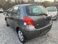 Gebraucht Toyota Yaris Sol 101 PS (74 kW) 2009 Grau Kleinwagen