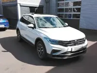 Gebraucht VW Tiguan Life 131 PS (96 kW) 2023 Weiß SUV
