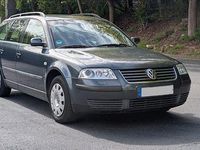 Gebraucht VW Passat Comfortline 116 PS (85 kW) 2001 Grau Kombi