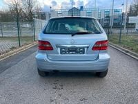 Gebraucht Mercedes B170 116 PS (85 kW) 2005 Blau Van / Kleinbus