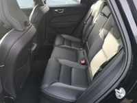 Gebraucht Volvo XC60 Plus 197 PS (144 kW) 2023 Schwarz SUV