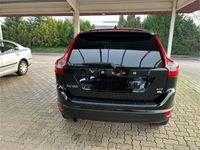 gebraucht Volvo XC60 2.4D DRIVe Momentum