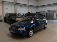 Second-hand Audi A3 101 CP (74 kW) 2000 Albastru Hatchback