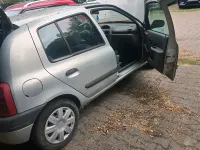 Gebraucht Renault Clio 58 PS (42 kW) 1999 Silber Kleinwagen