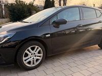 Gebraucht Opel Astra 125 PS (91 kW) 2018 Schwarz Limousine