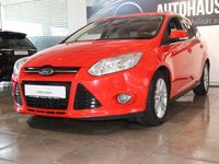 Gebraucht Ford Focus Individual 163 PS (119 kW) 2014 Rot Kombi