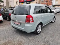 Gebraucht Opel Zafira Edition 140 PS (102 kW) 2009 Grün Van / Kleinbus