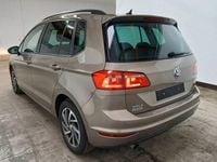 Gebraucht VW Golf VII Sound 110 PS (80 kW) 2017 Gold Limousine