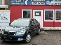 Gebraucht Skoda Octavia Elegance 105 PS (77 kW) 2012 Blau Limousine
