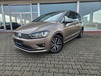 Gebraucht VW Golf VII 110 PS (80 kW) 2016 Gold Limousine