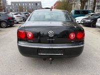Usado VW Phaeton 232 HP (170 kW) 2008 Preto Sedan