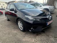 Gebraucht Toyota Auris Design 111 PS (81 kW) 2015 Schwarz Limousine