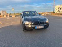 Gebraucht BMW 116 136 PS (100 kW) 2014 Schwarz Kleinwagen