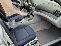 Second-hand BMW 316 105 CP (77 kW) 2000 Argintiu Berlinǎ