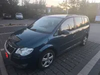 Gebraucht VW Touran Trendline 140 PS (102 kW) 2009 Blau Van / Kleinbus