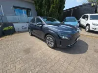 Gebraucht Hyundai Kona 100 kW (136 PS) 2022 Schwarz SUV