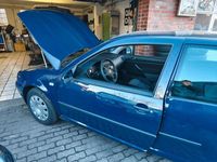 Gebraucht VW Golf 102 PS (75 kW) 2002 Andere farben Coupé