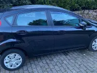 Gebraucht Ford Fiesta Trend 95 PS (69 kW) 2012 Schwarz Limousine