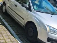 Używany Ford Focus 101 KM (74 kW) 2006 Srebrny Kombi