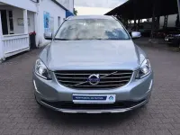 Gebraucht Volvo XC60 Summum 190 PS (139 kW) 2017 Inscription electric silver me SUV