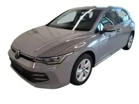 Usata VW Golf VIII Life 116 CV (85 kW) 2024 Grigio Berlina