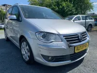 Gebraucht VW Touran 140 PS (102 kW) 2007 Silber Van / Kleinbus