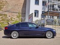 Gebraucht BMW 530 Sport Line 252 PS (185 kW) 2018 Blau Limousine