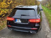 Gebraucht Mercedes E220 194 PS (142 kW) 2017 Schwarz Limousine