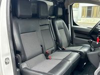Gebraucht Toyota Proace 122 PS (89 kW) 2017 Weiß Van / Kleinbus