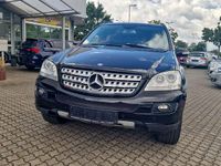 Gebraucht Mercedes ML320 224 PS (164 kW) 2008 Schwarz SUV