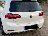 Gebraucht VW Golf VII Edition 150 PS (110 kW) 2018 Weiß Limousine