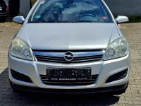 Gebraucht Opel Astra 110 PS (80 kW) 2009 Silber Kombi