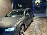 Gebraucht Audi A4 S-Line 177 PS (130 kW) 2015 Grau Kombi