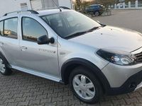 Gebraucht Dacia Sandero Stepway 87 PS (63 kW) 2010 Grau Limousine