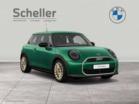 Gebraucht Mini Cooper Favoured 156 PS (114 kW) 2024 Grün Kleinwagen
