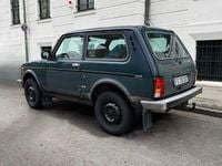 Gebraucht Lada niva 82 PS (60 kW) 2010 Grün SUV