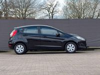 Gebraucht Ford Fiesta Ambiente 60 PS (44 kW) 2017 Schwarz Limousine