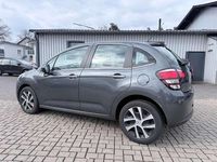 Gebraucht Citroën C3 SELECTION 82 PS (60 kW) 2016 Lack grau shark/metallic Kleinwagen