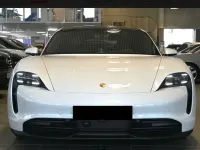 Gebraucht Porsche Taycan 4S 419 kW (571 PS) 2023 Carraraweiß Limousine