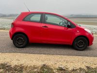 Gebraucht Toyota Yaris 69 PS (50 kW) 2008 Rot Kleinwagen