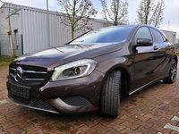 Gebraucht Mercedes A250 Night 211 PS (155 kW) 2015 Braun Limousine