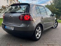 Gebraucht VW Golf VI 140 PS (102 kW) 2008 Silber Kleinwagen